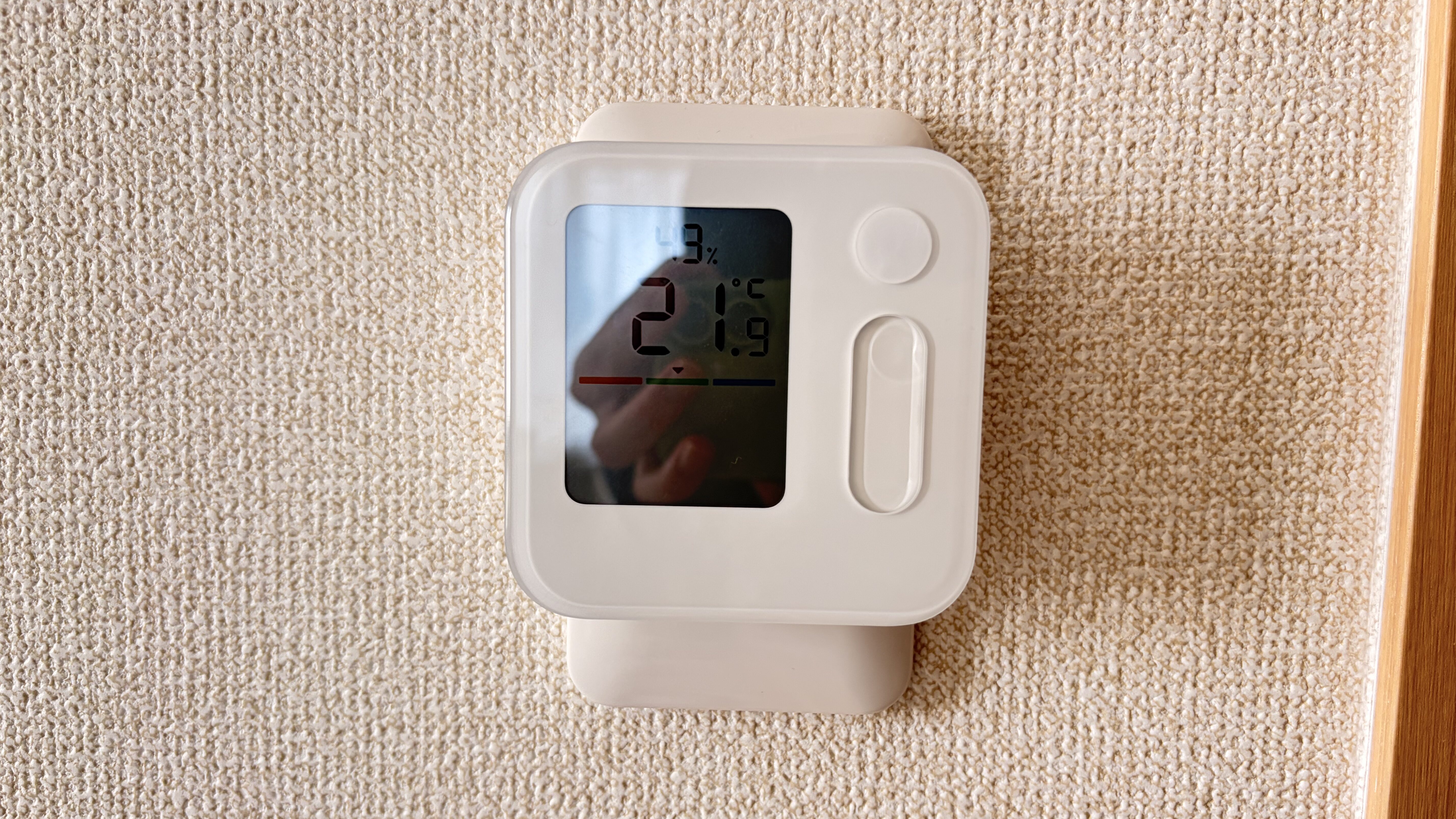 SwitchBot:温湿度管理パネル